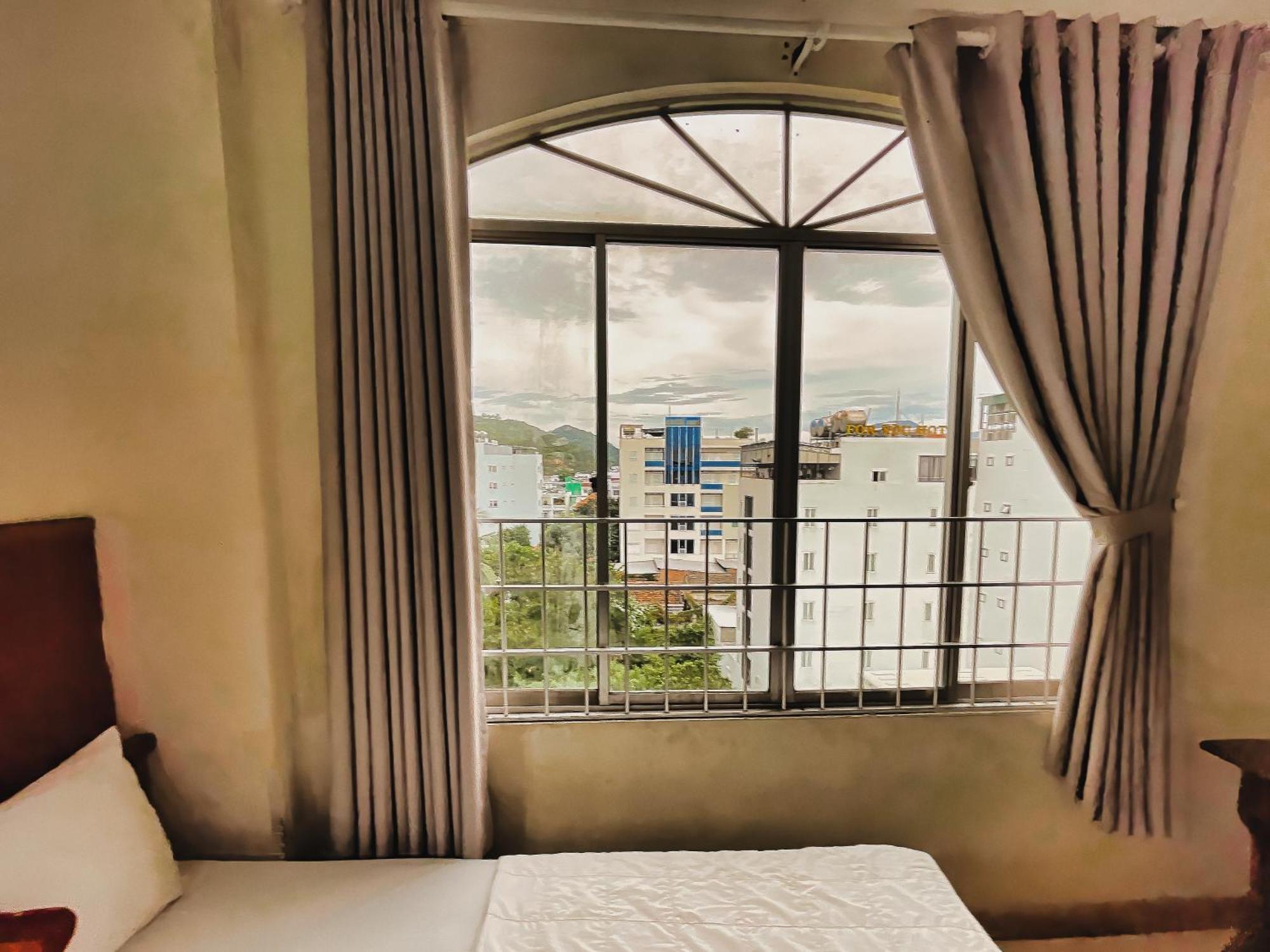 Quang Vinh 2 Hotel Nha Trang Esterno foto