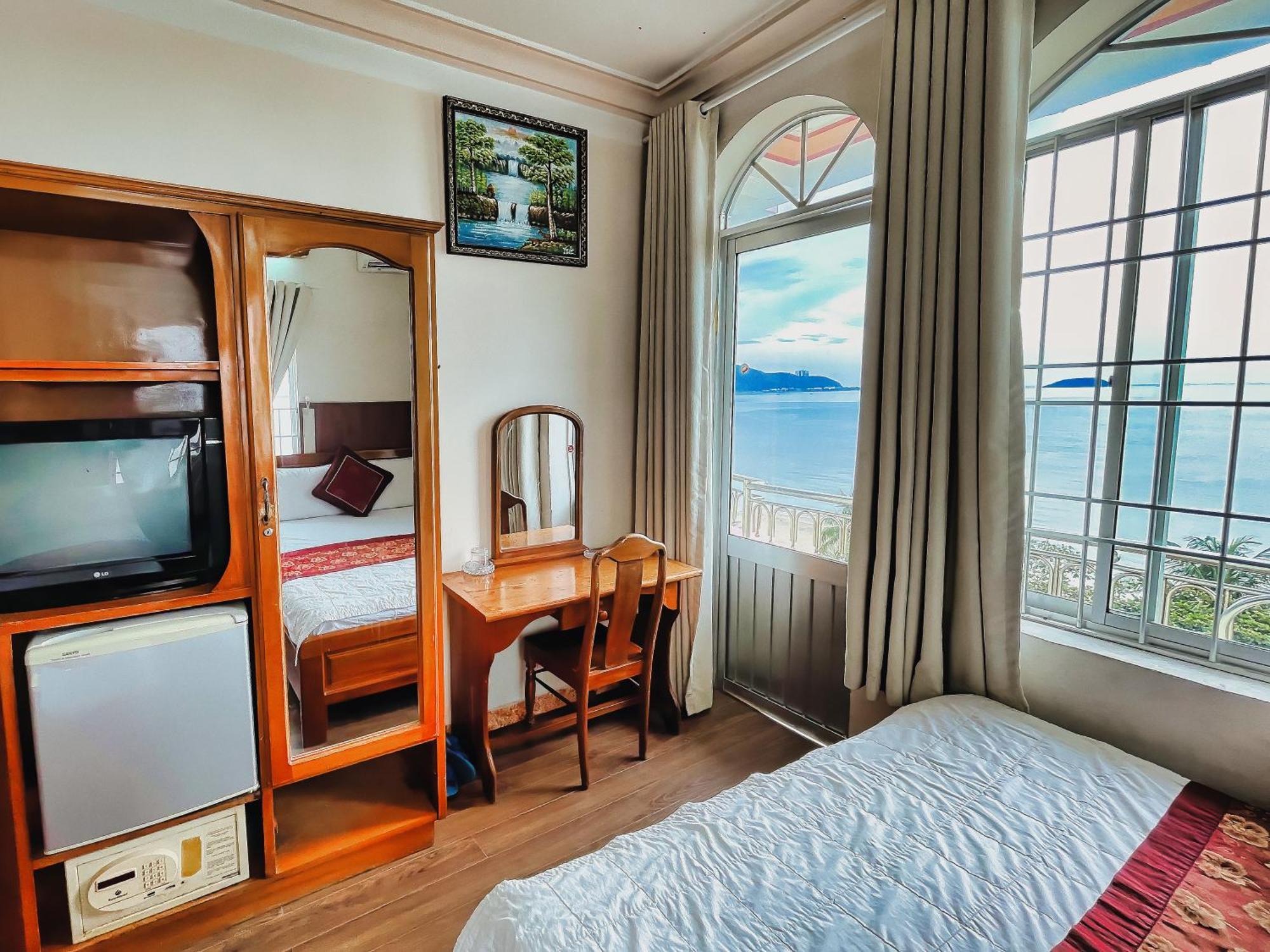 Quang Vinh 2 Hotel Nha Trang Esterno foto